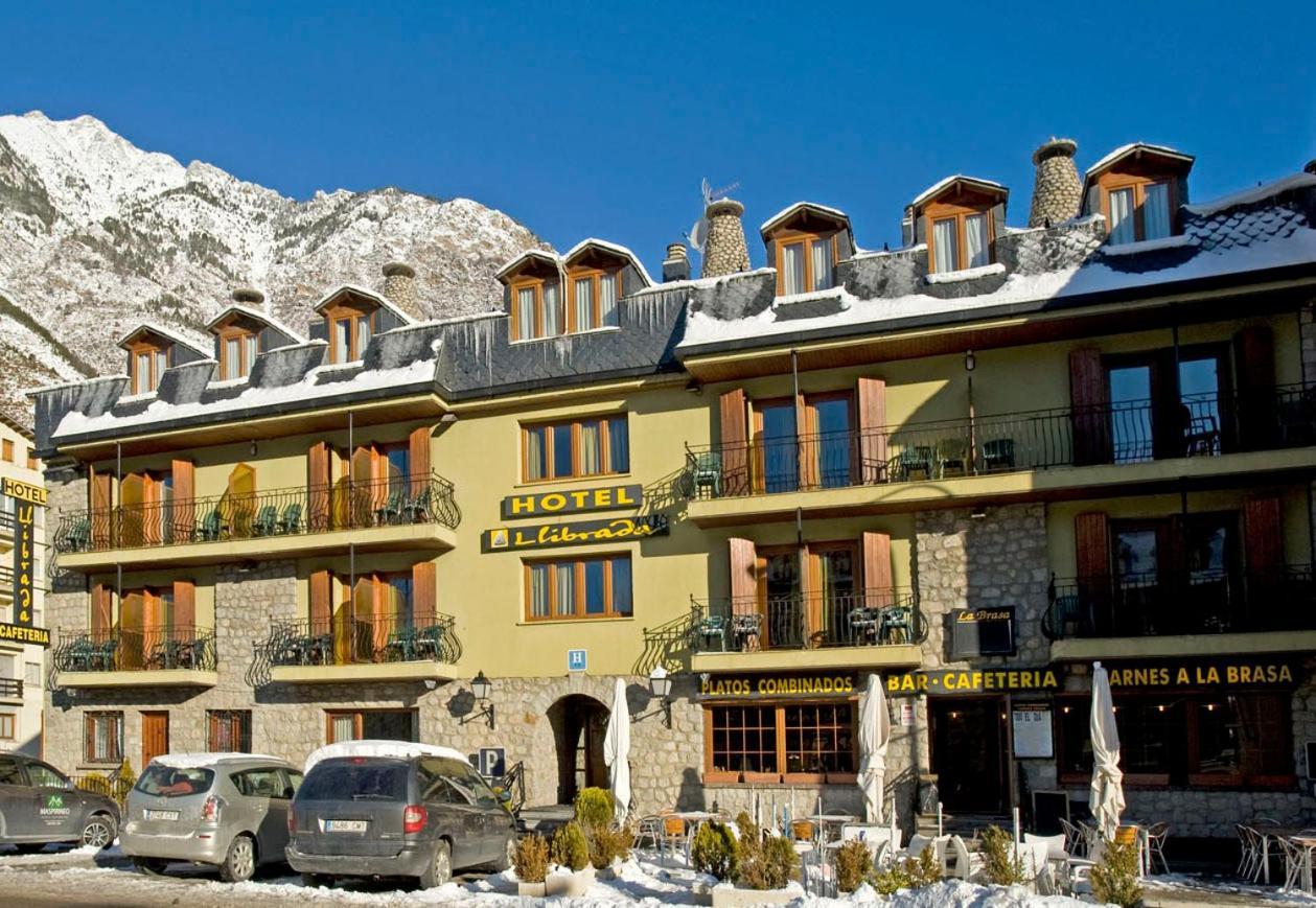 Hotel Llibrada Benasque Εξωτερικό φωτογραφία