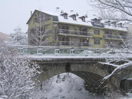 Hotel Llibrada Benasque Εξωτερικό φωτογραφία