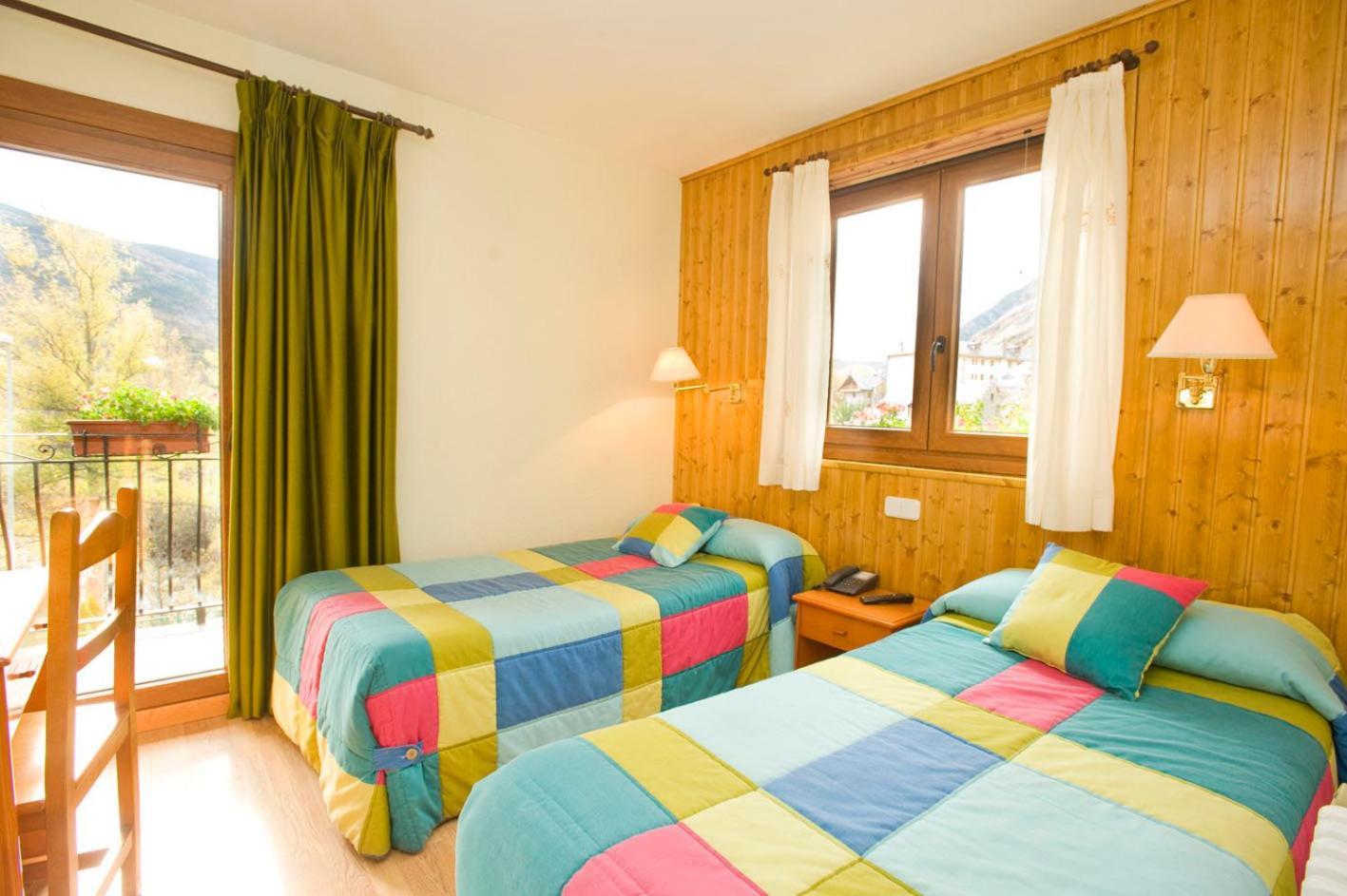 Hotel Llibrada Benasque Εξωτερικό φωτογραφία